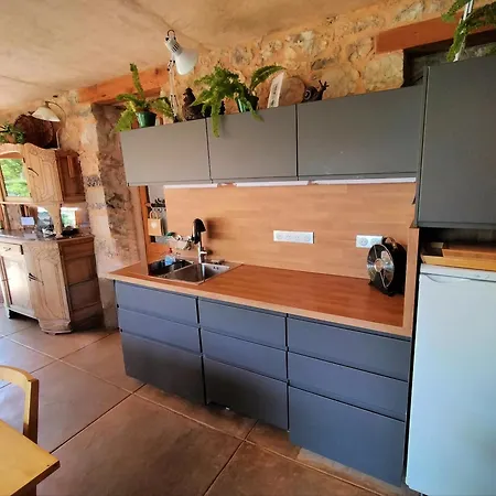 Bed & Breakfast Gorges Du Verdon - D'hotes Des Arches - Cadre Magnifique, 3*