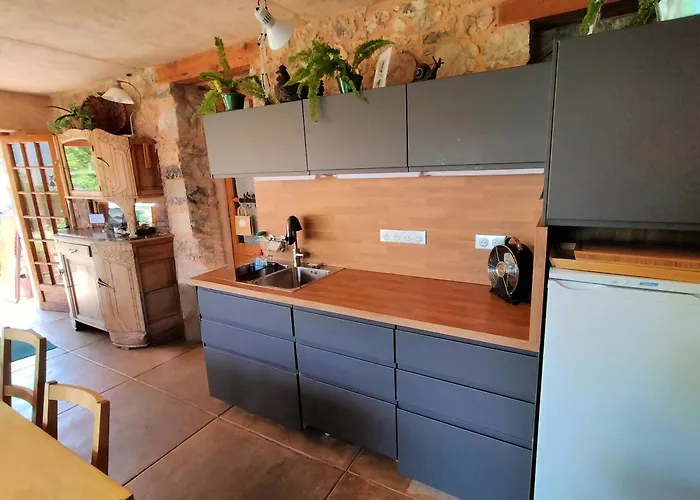 Bed & Breakfast Gorges Du Verdon - D'hotes Des Arches - Cadre Magnifique, 3*